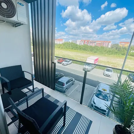 Apartament Deluxe Park Novi *