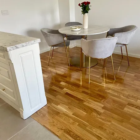 Deluxe Park Novi Apartament